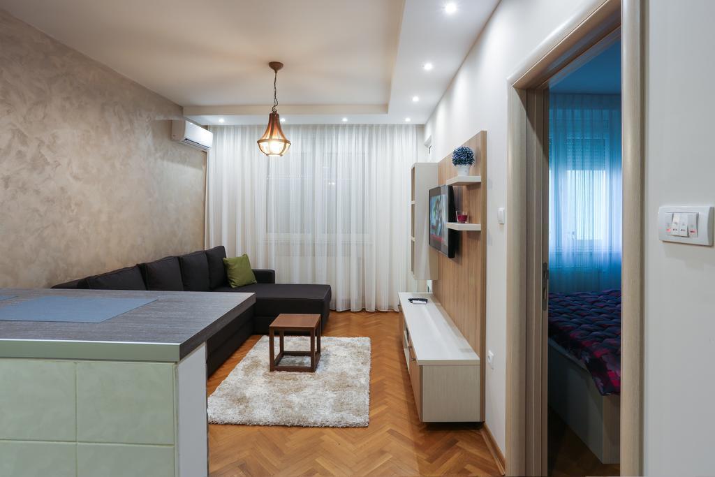 Apartment Promenada Novi Sad Exterior photo